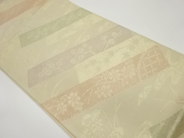 紗 斜線に花々・松・紅葉模様織出し袋帯